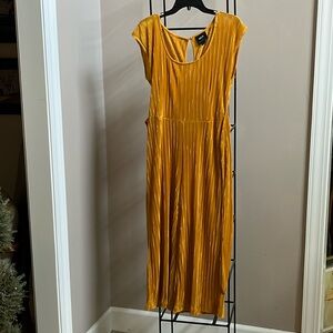 Yellow jumpsuit anthro